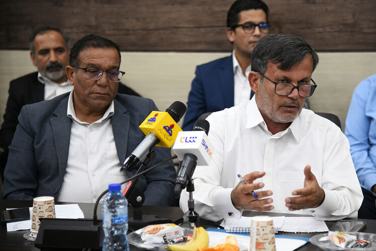 نشست شورای توسعه و برنامهریزی شهرستان عسلویه