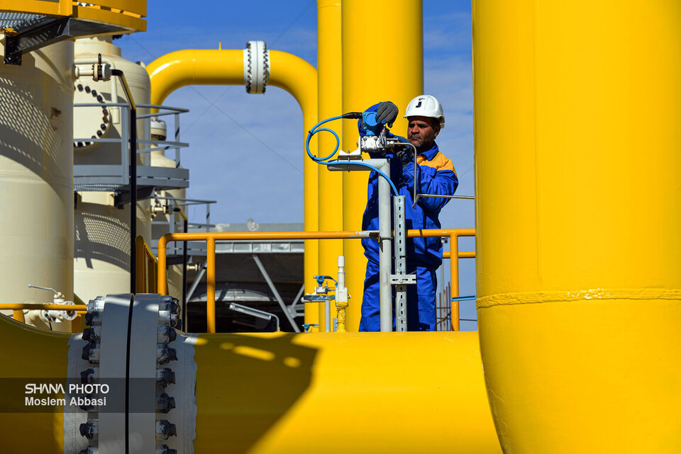 عزم وزارت نفت در گازرسانی به صنایع؛ تحویل ۶.۵ میلیارد مترمکعب در ۱۸ روز عزم وزارت نفت در گازرسانی به صنایع؛ تحویل ۶.۵ میلیارد مترمکعب در ۱۸ روز