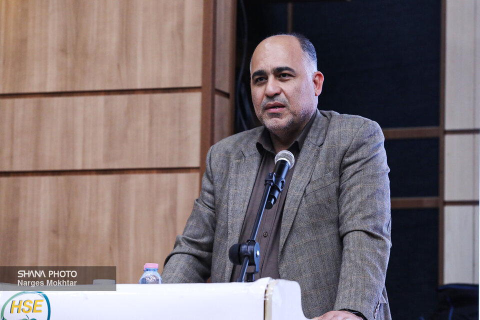 تنظیم سیاستهای بهداشت حرفهای در صنعت نفت تنظیم سیاستهای بهداشت حرفهای در صنعت نفت