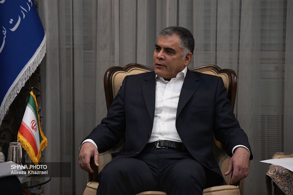 تقارن نوروز و رمضــان؛ نماد همزبانی «طبیعت» و «معنویت» تقارن نوروز و رمضــان؛ نماد همزبانی «طبیعت» و «معنویت»