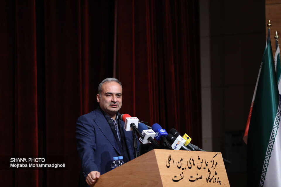 نقش کلیدی فناوریهای نوین در توسعه صنعتی کشور نقش کلیدی فناوریهای نوین در توسعه صنعتی کشور