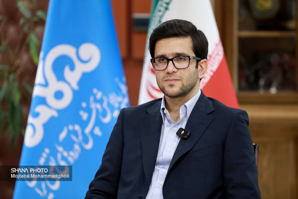 تسریع در تکمیل طرح‌های توسعه پالایشگاه اصفهان