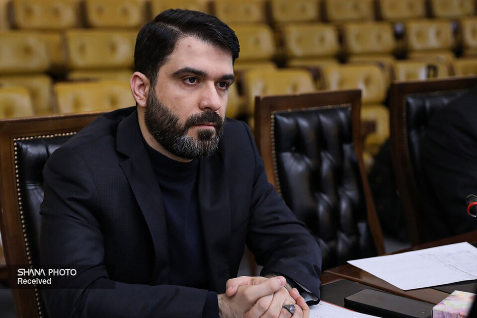 قدردانی وزیر نفت از خدمات دستیار پیشین