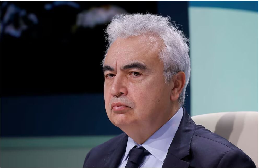مازاد عرضه مانع افزایش قیمت نفت میشود مازاد عرضه مانع افزایش قیمت نفت میشود