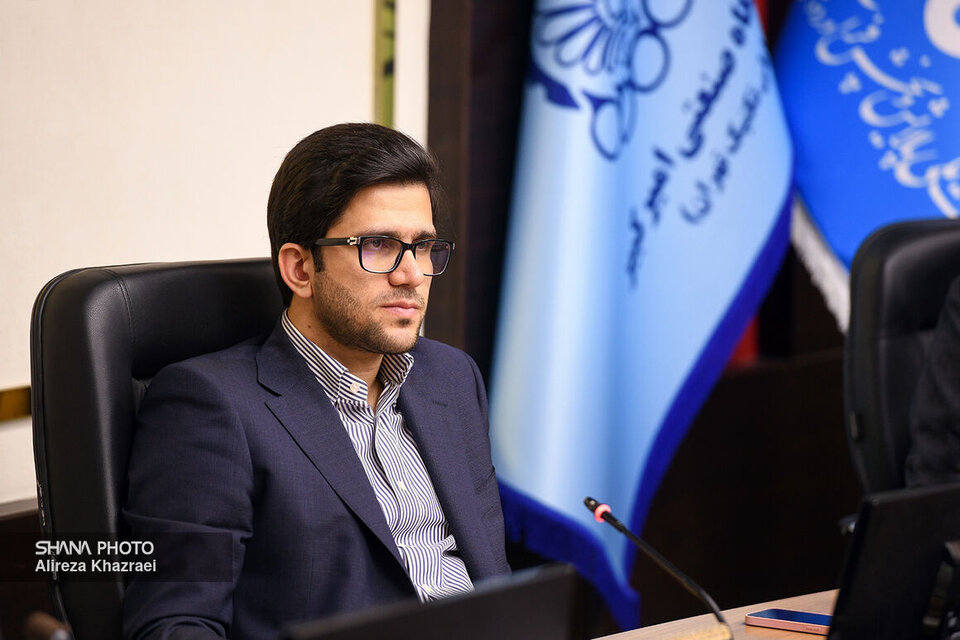 قدردانی معاون وزیر نفت از تلاشگران عرصه سوخترسانی قدردانی معاون وزیر نفت از تلاشگران عرصه سوخترسانی