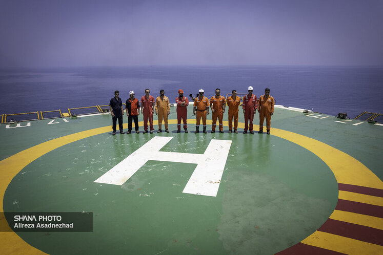 تجلی تلاش کارکنان سکوی گازی ۸ پارس جنوبی در تأمین پایدار انرژی