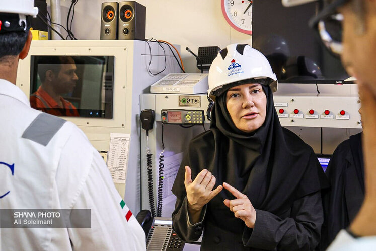 بازدید معاون وزیر نفت از سکوهای پارس جنوبی