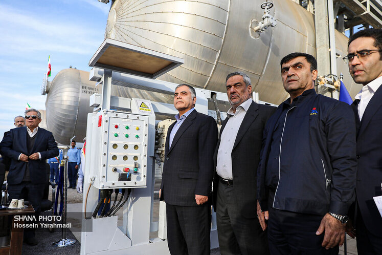 آیین بهرهبرداری از فاز ۲ واحد نمکزدایی اهواز متمرکز