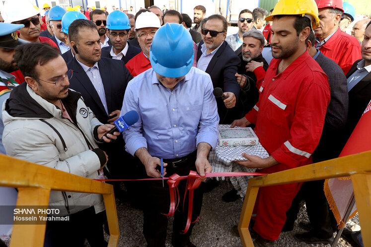 بهرهبرداری از دکل حفاری ساخت جهاد دانشگاهی