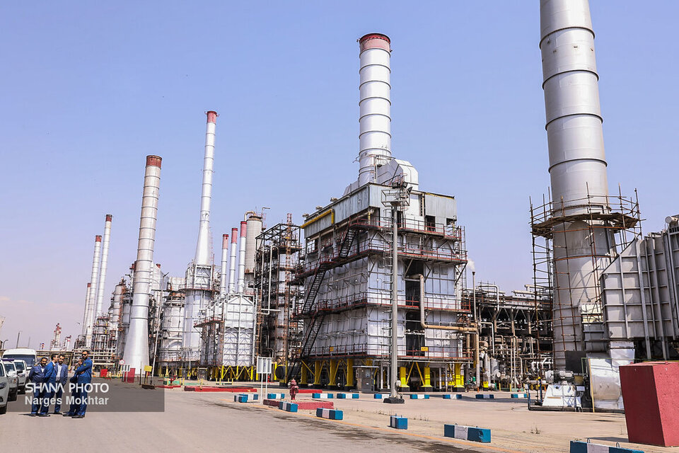 Tehran Oil Refinery operating normally; smoke unrelated to facility Tehran Oil Refinery operating normally; smoke unrelated to facility