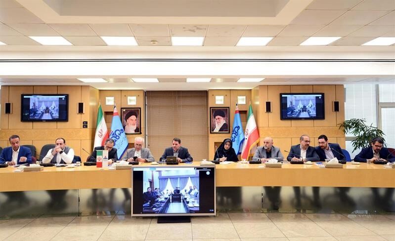 استفاده از ظرفیتهای صنعت پتروشیمی برای تحقق شعار سال استفاده از ظرفیتهای صنعت پتروشیمی برای تحقق شعار سال
