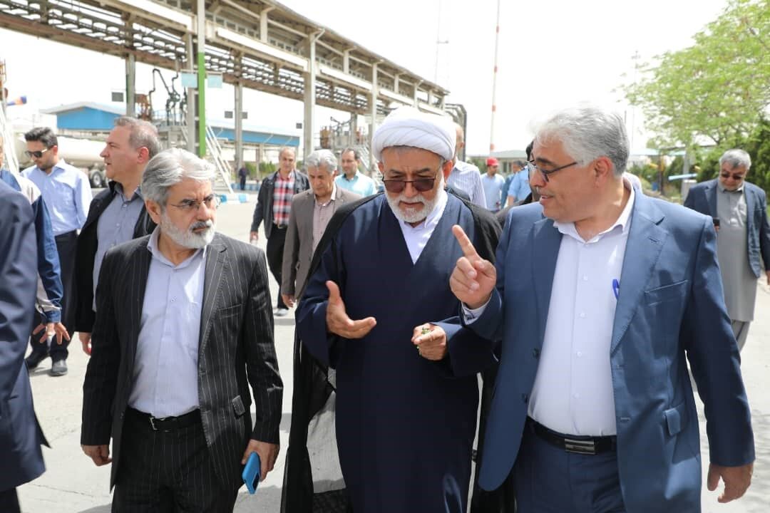 MPs visit fuel supply controls at Rey Oil Depot MPs visit fuel supply controls at Rey Oil Depot