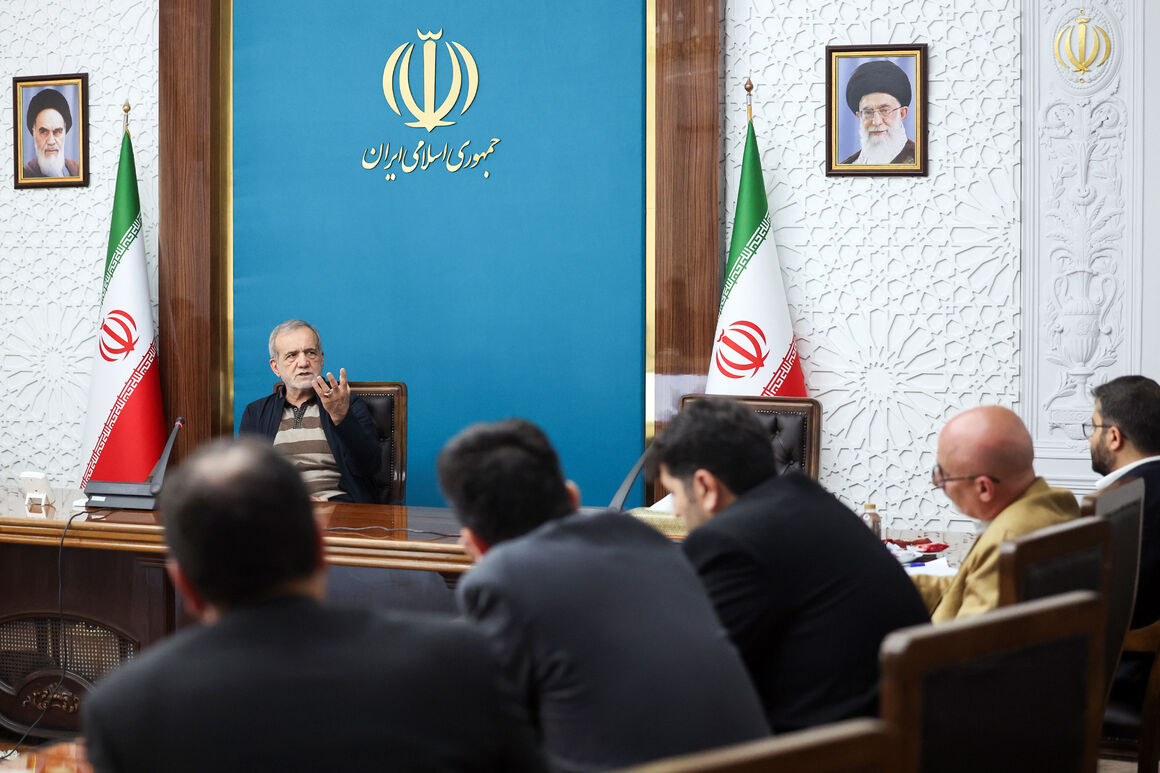 حل چالش ناترازی انرژی با راهکارهای متنوع دنبال میشود حل چالش ناترازی انرژی با راهکارهای متنوع دنبال میشود