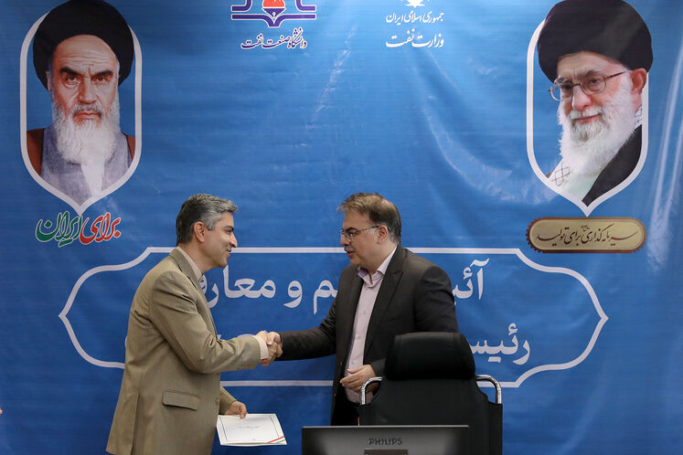 آیین تکریم و معارفه رئیس دانشگاه صنعت نفت