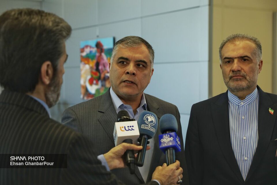 ظرفیت تجاری ایران و روسیه فراتر از ۱۰ میلیارد دلار است ظرفیت تجاری ایران و روسیه فراتر از ۱۰ میلیارد دلار است