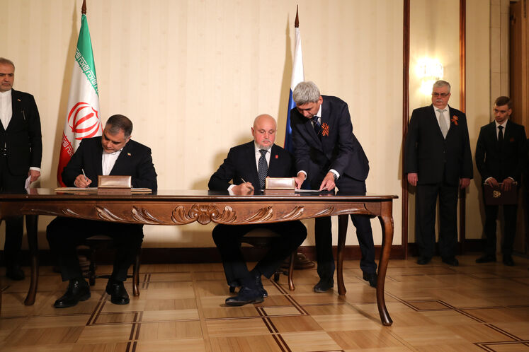 امضای توافقنامه هجدهمین کمیسیون مشترک اقتصادی ایران و روسیه