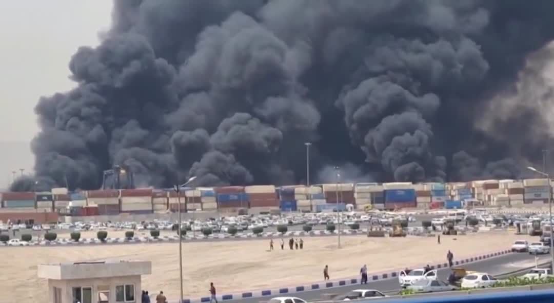 وزارت نفت در کنار خانوادههای داغدار و مجروحان حادثه بندر شهید رجایی وزارت نفت در کنار خانوادههای داغدار و مجروحان حادثه بندر شهید رجایی