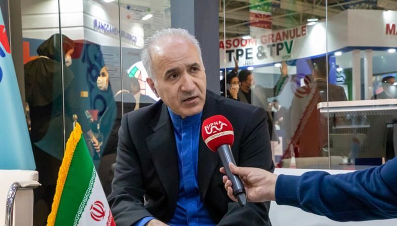 جذب سرمایه‌های مردم در صنعت پتروشیمی