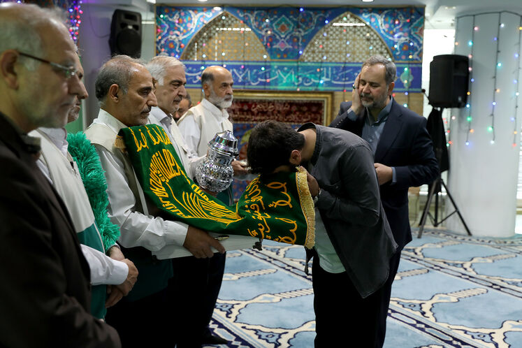 آیین گرامیداشت ولادت امام رضا (ع)