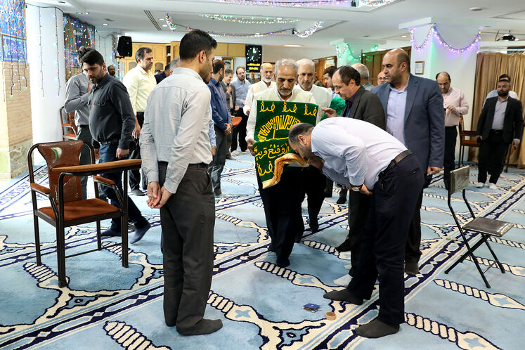 آیین گرامیداشت ولادت امام رضا (ع)