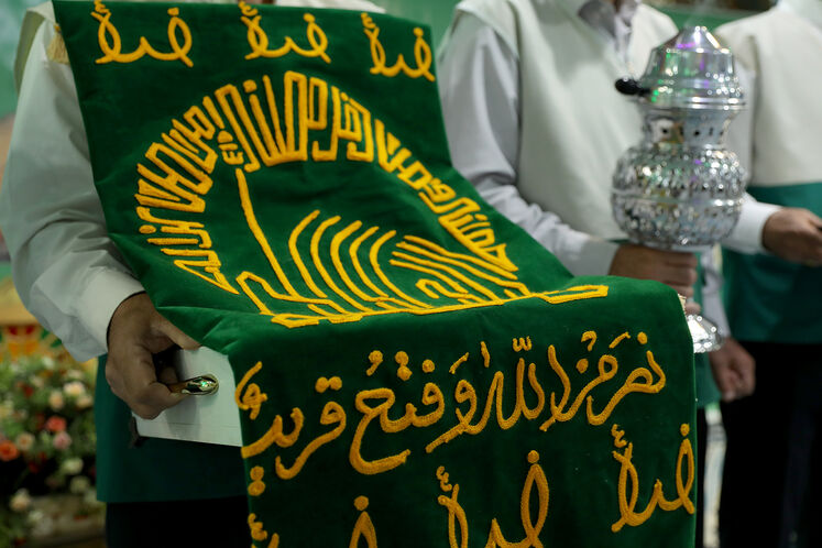 آیین گرامیداشت ولادت امام رضا (ع)