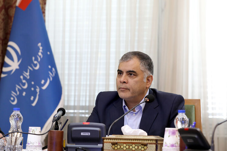 محسن پاک‌نژاد، وزیر نفت 