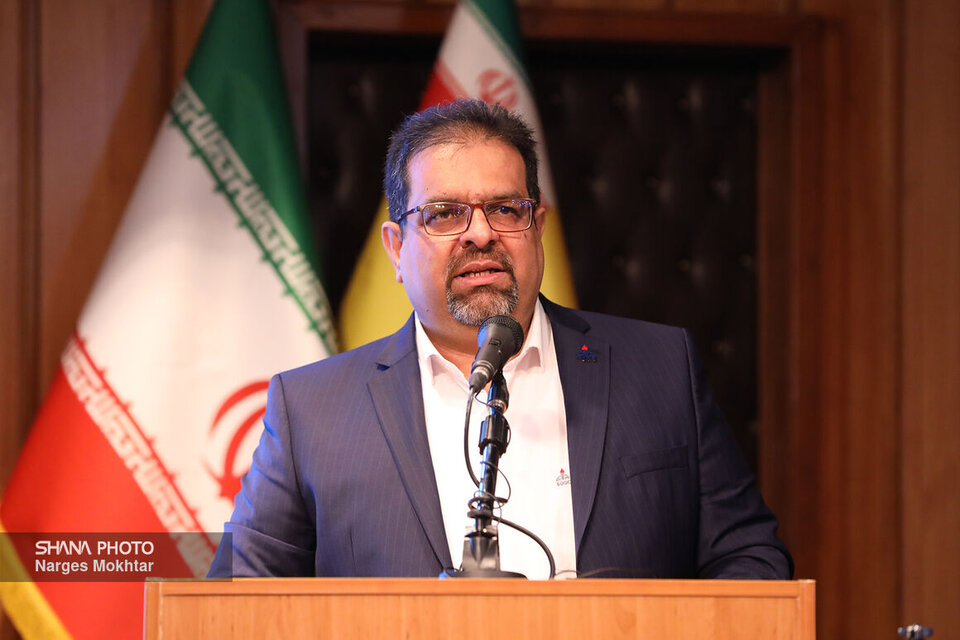 باید صنعت گاز را در اوج حفظ کنیم باید صنعت گاز را در اوج حفظ کنیم