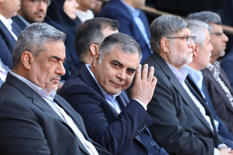محسن پاک‌نژاد، وزیر نفت