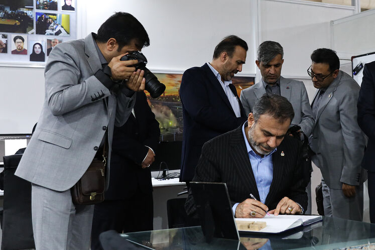 بازدید  غلامعباس حسینی، مدیرعامل مجتمع گاز پارس جنوبی از تحریریه رسانه‌های وزارت نفت