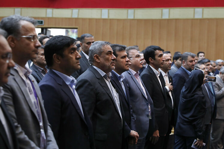 آیین امضای ۱۸ قرارداد و تفاهم‌نامه ساخت بار اول در صنعت نفت