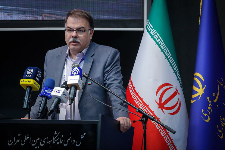 امید شاکری، معاون وزیر نفت در امور مهندسی، پژوهش و فناوری