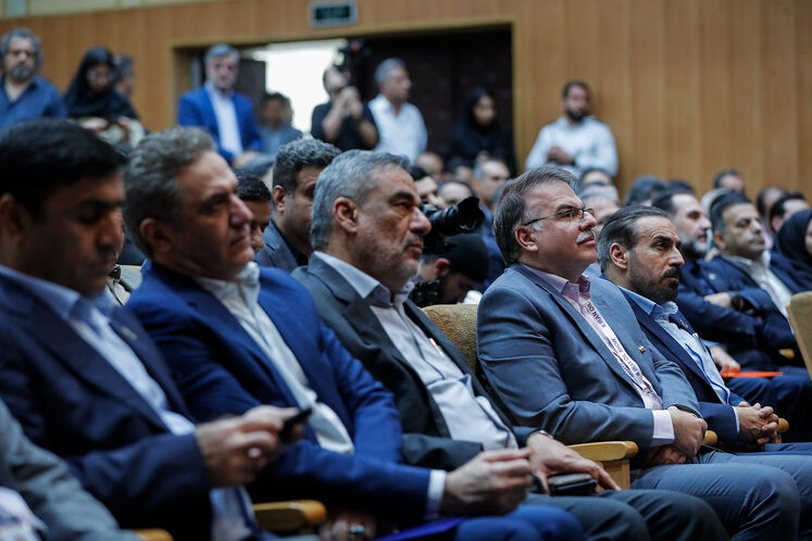 آیین امضای ۱۸ قرارداد و تفاهم‌نامه ساخت بار اول در صنعت نفت/ ۲