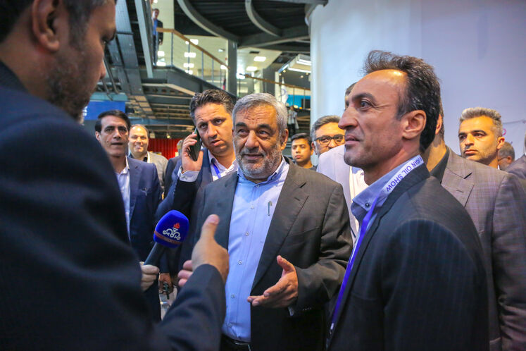 بازدید معاون وزیر نفت از بیست‌ونهمین نمایشگاه بین‌المللی نفت، گاز، پالایش و پتروشیمی 