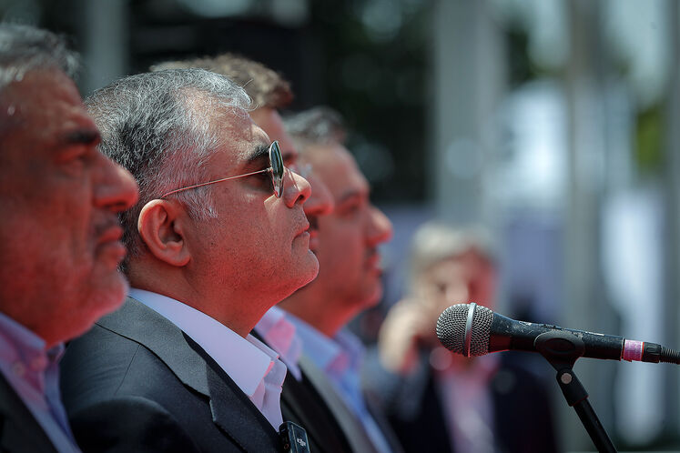 محسن پاک نژاد، وزیر نفت