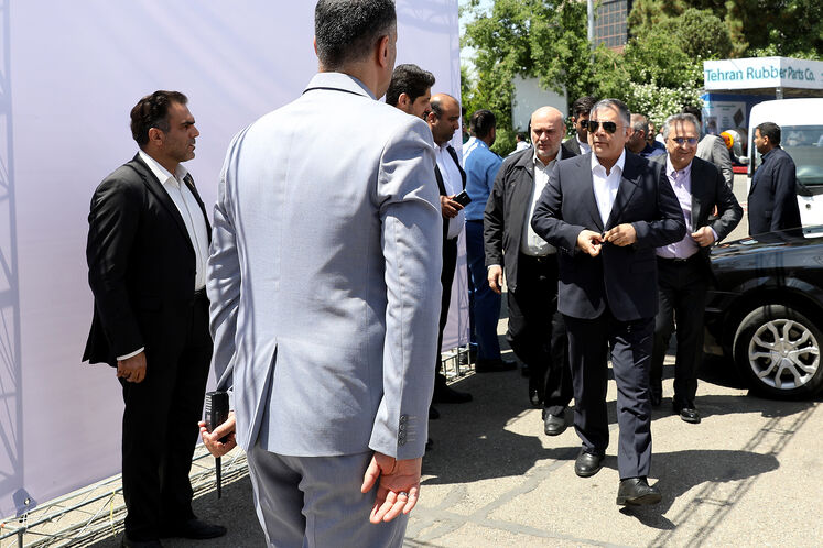 آیین آغاز دوباره عملیات حفاری اکتشافی در بخش کم‌عمق دریای خزر