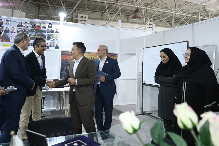 بازدید محمدرضا جولایی، مدیر هماهنگی و نظارت بر تولید شرکت ملی گاز ایران از شانا