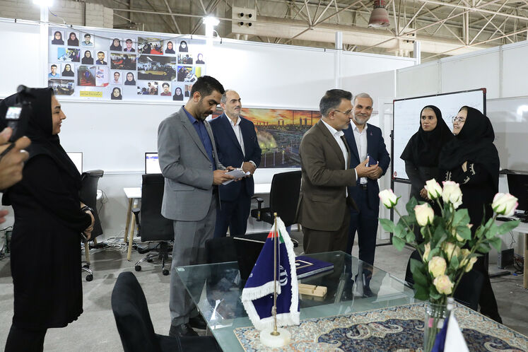 بازدید محمدرضا جولایی، مدیر هماهنگی و نظارت بر تولید شرکت ملی گاز ایران از شانا