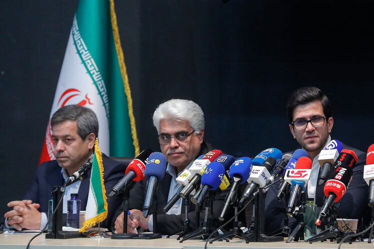 نشست خبری محمدصادق عظیمی‌فر، مدیرعامل شرکت ملی پالایش و پخش فرآورده‌های نفتی