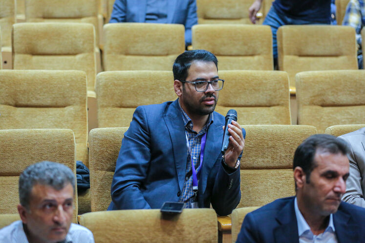 نشست خبری مدیرعامل شرکت ملی مناطق نفت‌خیز جنوب