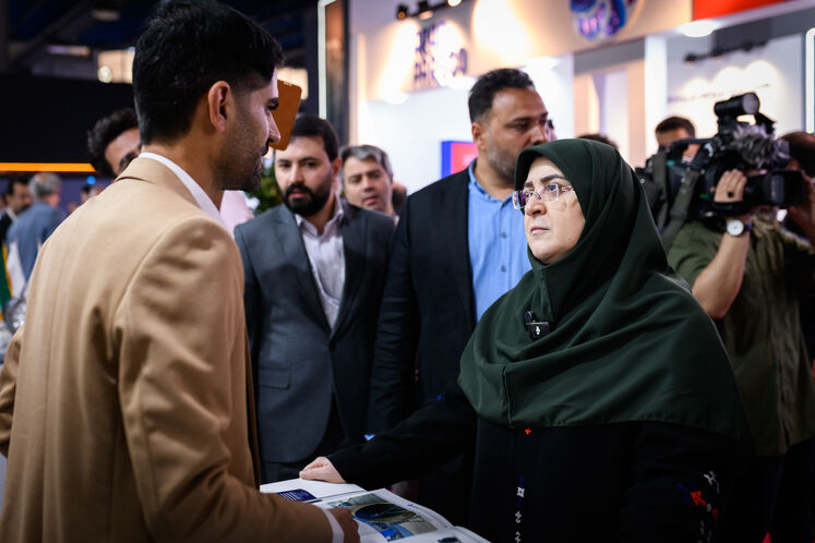 بازدید فاطمه مهاجرانی، سخنگوی دولت از بیست‌ونهمین نمایشگاه بین‌المللی نفت، گاز، پالایش و پتروشیمی