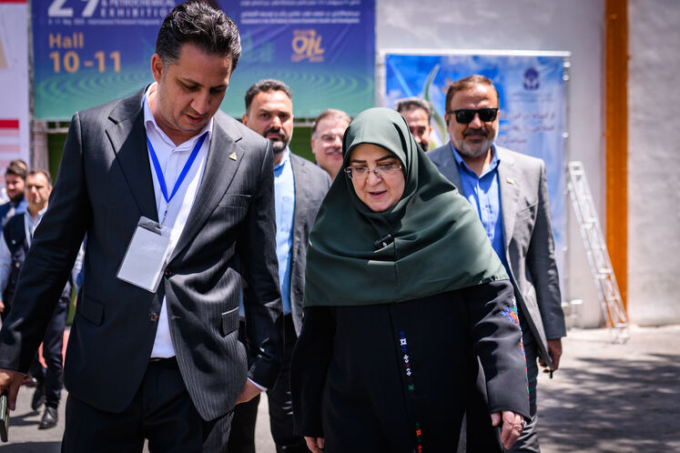 بازدید فاطمه مهاجرانی، سخنگوی دولت از بیست‌ونهمین نمایشگاه بین‌المللی نفت، گاز، پالایش و پتروشیمی
