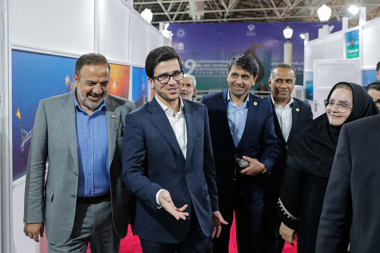 بازدید مدیرعامل شرکت ملی پالایش و پخش فرآوردههای نفتی از تحریریه رسانههای وزارت نفت