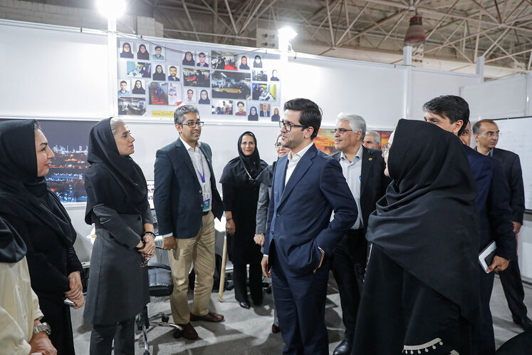 بازدید مدیرعامل شرکت ملی پالایش و پخش فرآوردههای نفتی از تحریریه رسانههای وزارت نفت