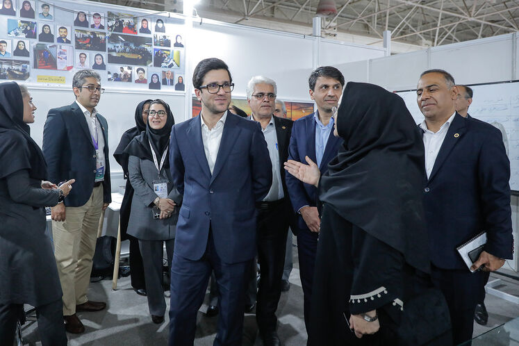 بازدید مدیرعامل شرکت ملی پالایش و پخش فرآوردههای نفتی از تحریریه رسانههای وزارت نفت