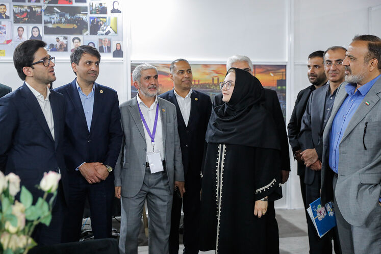 بازدید مدیرعامل شرکت ملی پالایش و پخش فرآوردههای نفتی از تحریریه رسانههای وزارت نفت