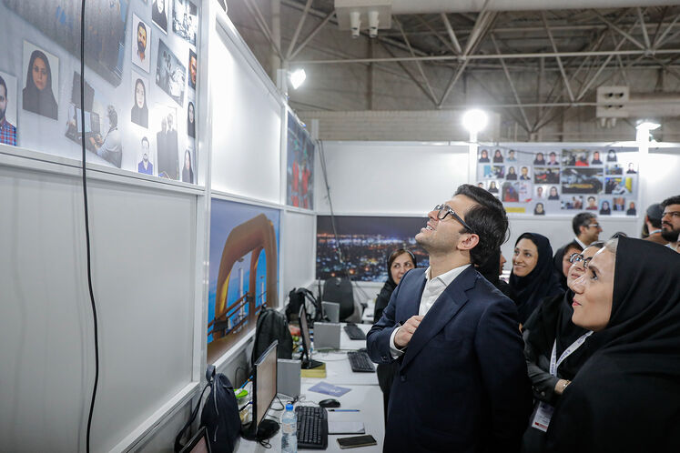 بازدید مدیرعامل شرکت ملی پالایش و پخش فرآوردههای نفتی از تحریریه رسانههای وزارت نفت