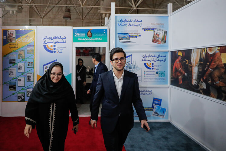 بازدید مدیرعامل شرکت ملی پالایش و پخش فرآوردههای نفتی از تحریریه رسانههای وزارت نفت