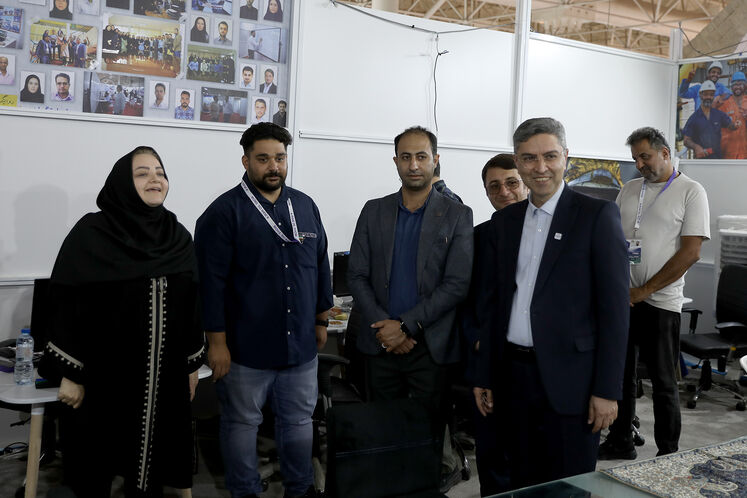 بازدید محمدرضا خسروینیکو، سرپرست دانشگاه صنعت نفت از تحریریه رسانههای وزارت نفت