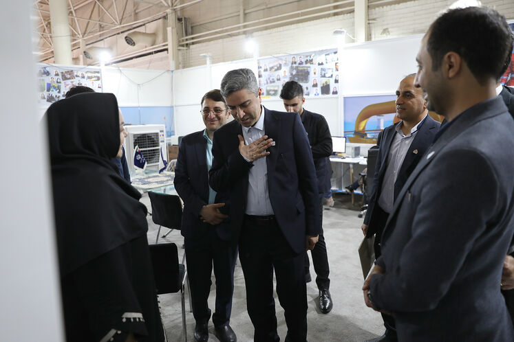 بازدید محمدرضا خسروی‌نیکو، سرپرست دانشگاه صنعت نفت از تحریریه رسانه‌های وزارت نفت