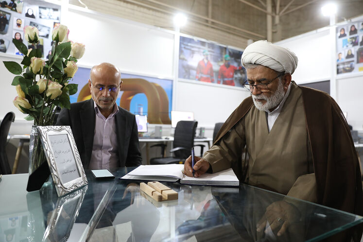 بازدید رئیس کمسیون انرژی مجلس از تحریریه رسانههای وزارت نفت